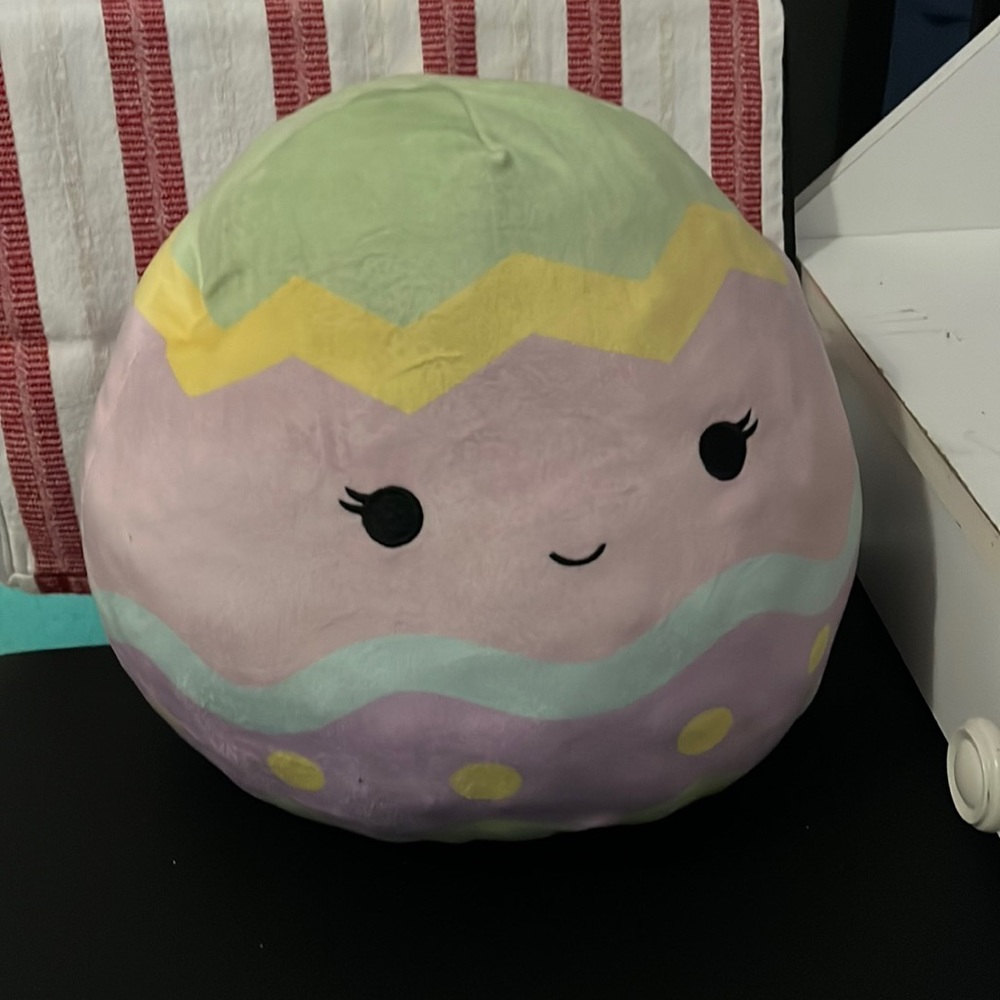 12" Edie and Aimee Reversible Plush Easter FlipMallow